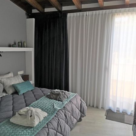 Fg Albayzin Apartamento Deluxe Con Terraza Vistas Y Parking Gratis Apartman Granada Kültér fotó