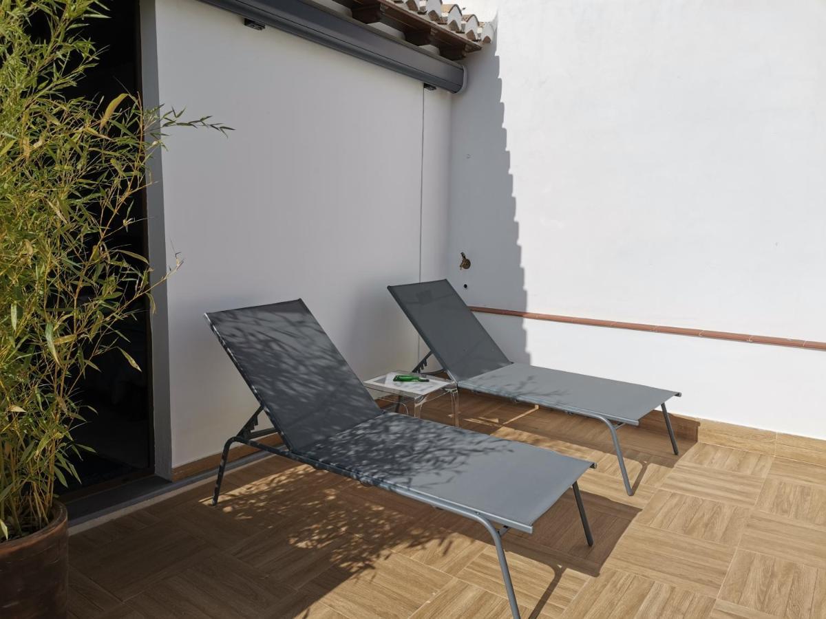 Fg Albayzin Apartamento Deluxe Con Terraza Vistas Y Parking Gratis Apartman Granada Kültér fotó