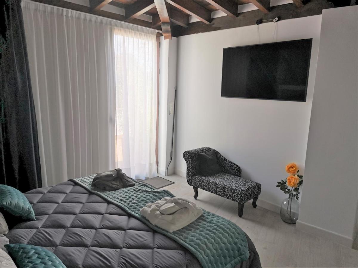 Fg Albayzin Apartamento Deluxe Con Terraza Vistas Y Parking Gratis Apartman Granada Kültér fotó