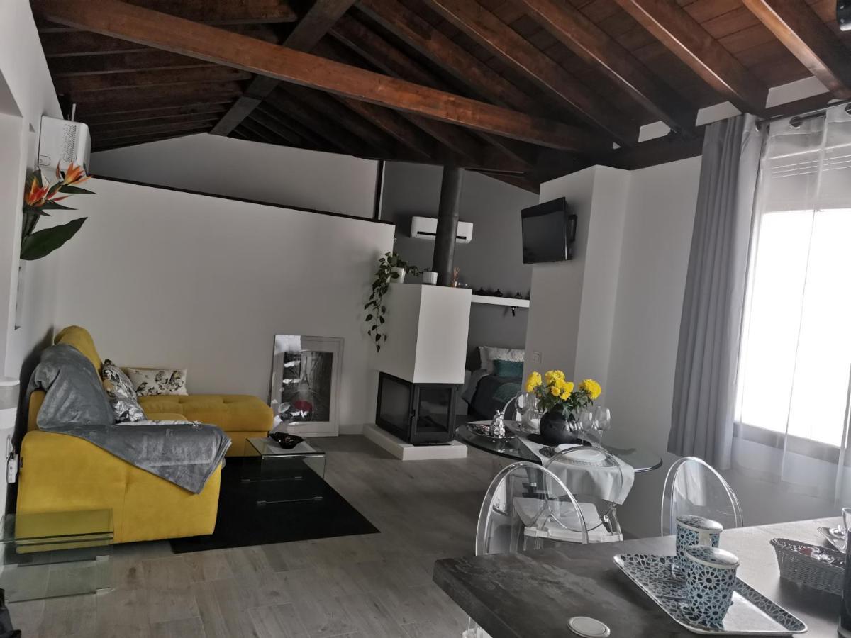 Fg Albayzin Apartamento Deluxe Con Terraza Vistas Y Parking Gratis Apartman Granada Kültér fotó
