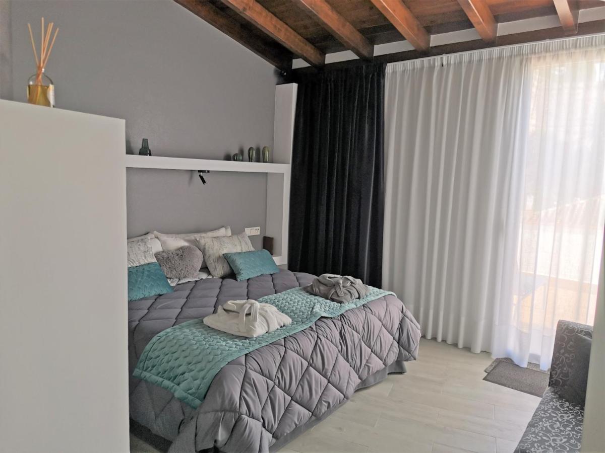 Fg Albayzin Apartamento Deluxe Con Terraza Vistas Y Parking Gratis Apartman Granada Kültér fotó