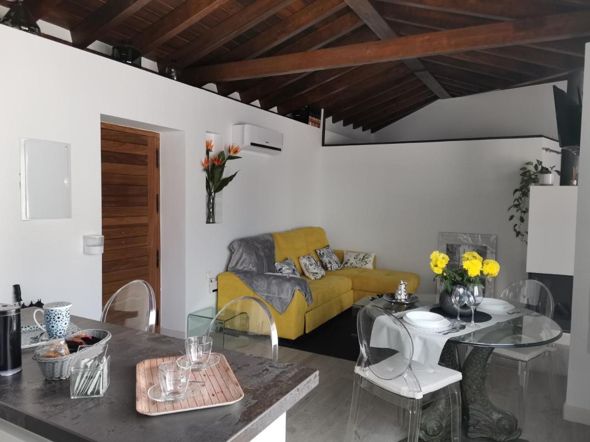 Fg Albayzin Apartamento Deluxe Con Terraza Vistas Y Parking Gratis Apartman Granada Kültér fotó