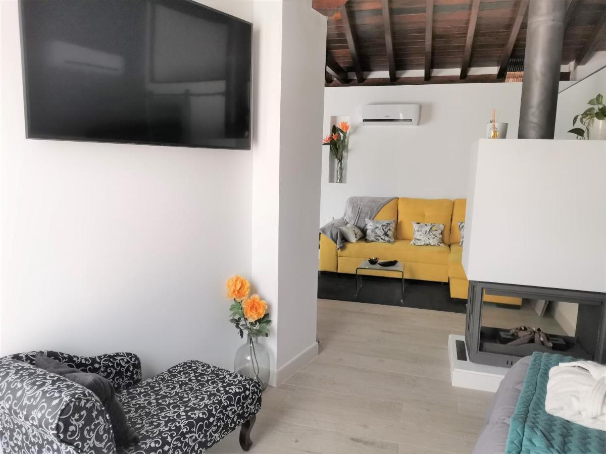 Fg Albayzin Apartamento Deluxe Con Terraza Vistas Y Parking Gratis Apartman Granada Kültér fotó