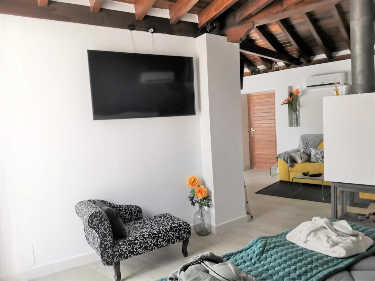 Fg Albayzin Apartamento Deluxe Con Terraza Vistas Y Parking Gratis Apartman Granada Kültér fotó