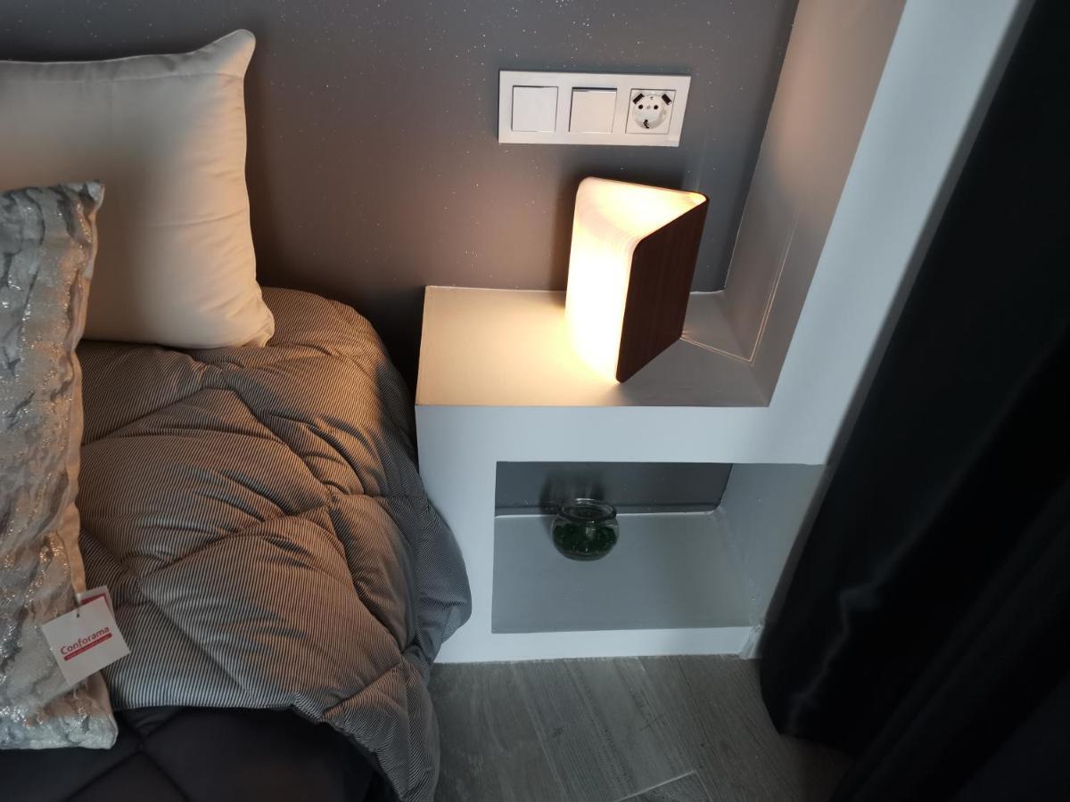 Fg Albayzin Apartamento Deluxe Con Terraza Vistas Y Parking Gratis Apartman Granada Kültér fotó
