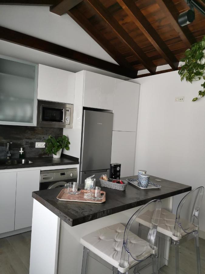 Fg Albayzin Apartamento Deluxe Con Terraza Vistas Y Parking Gratis Apartman Granada Kültér fotó
